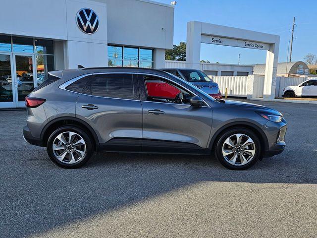 used 2023 Ford Escape car, priced at $20,995