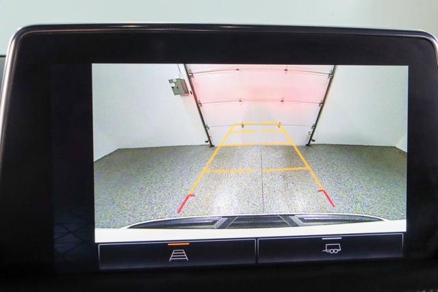 used 2022 GMC Yukon XL car, priced at $34,995