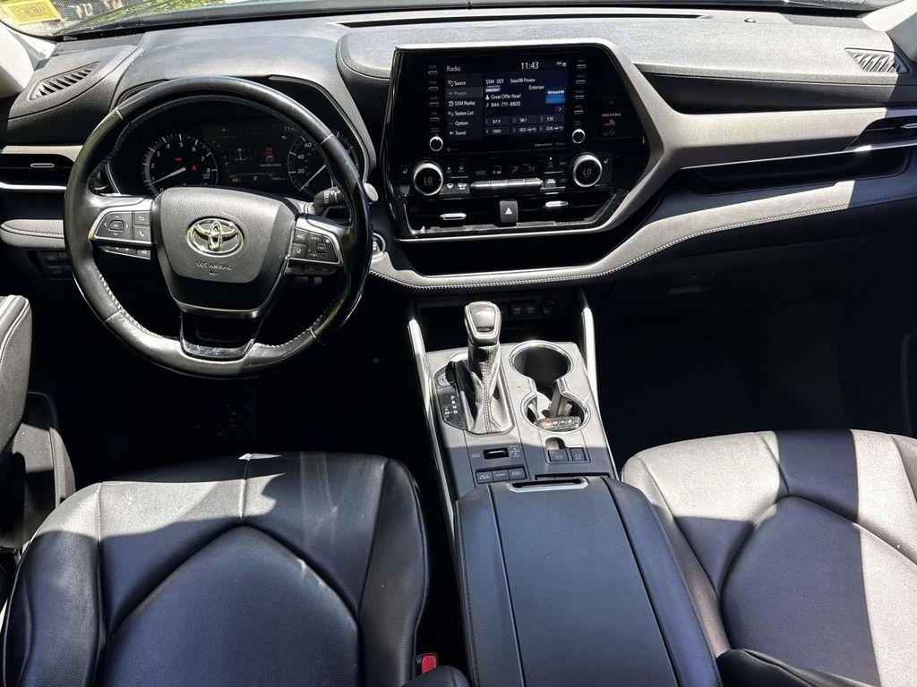 used 2021 Toyota Highlander car, priced at $31,163