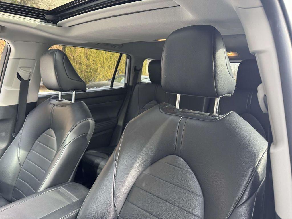 used 2023 Toyota Highlander car, priced at $35,588