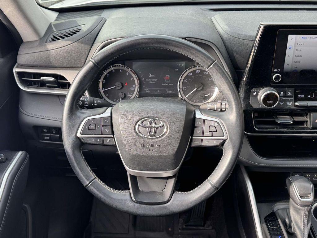 used 2023 Toyota Highlander car, priced at $35,588