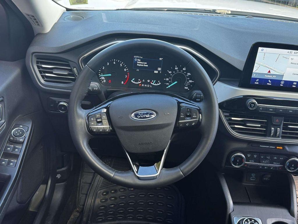 used 2022 Ford Escape car, priced at $21,563