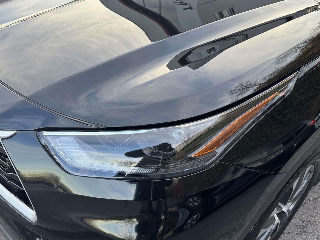 used 2025 Toyota Highlander car, priced at $35,988