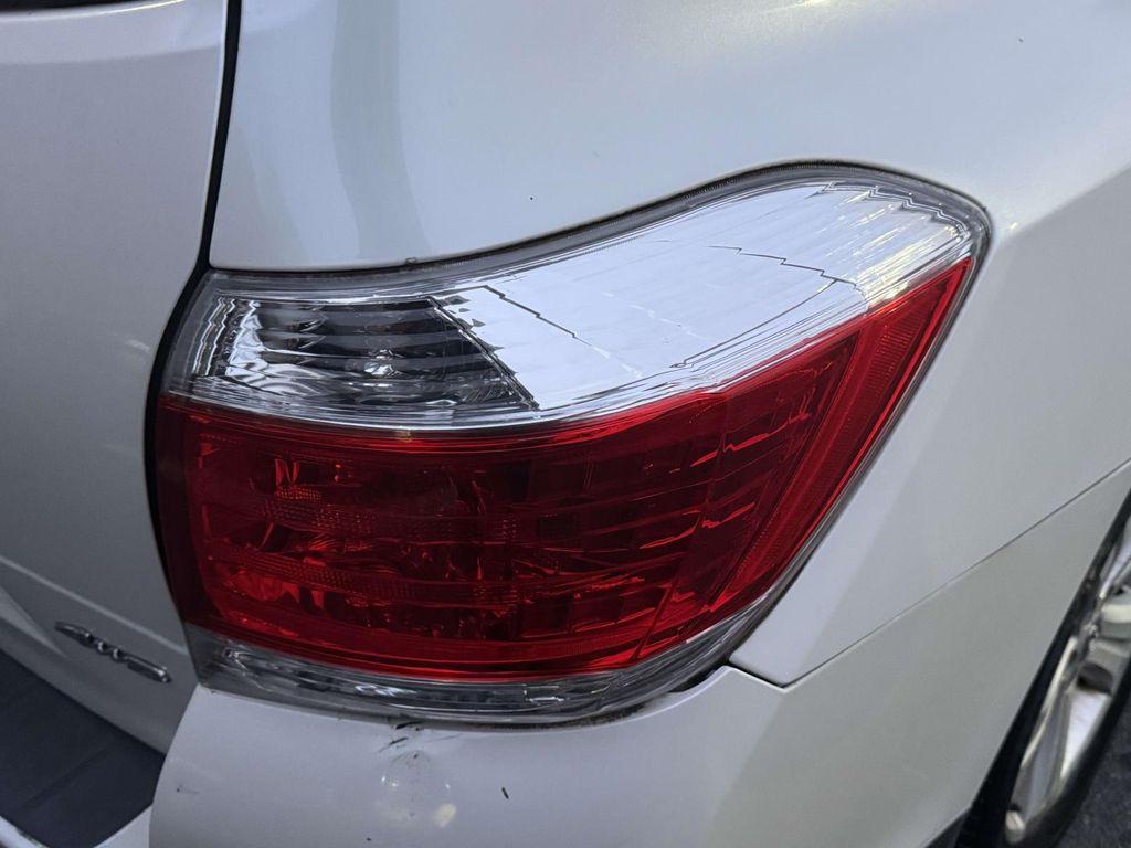 used 2013 Toyota Highlander car, priced at $15,588