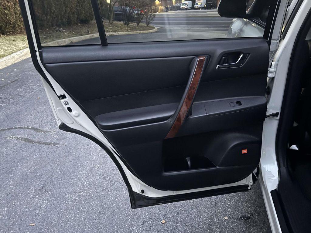 used 2013 Toyota Highlander car, priced at $15,588