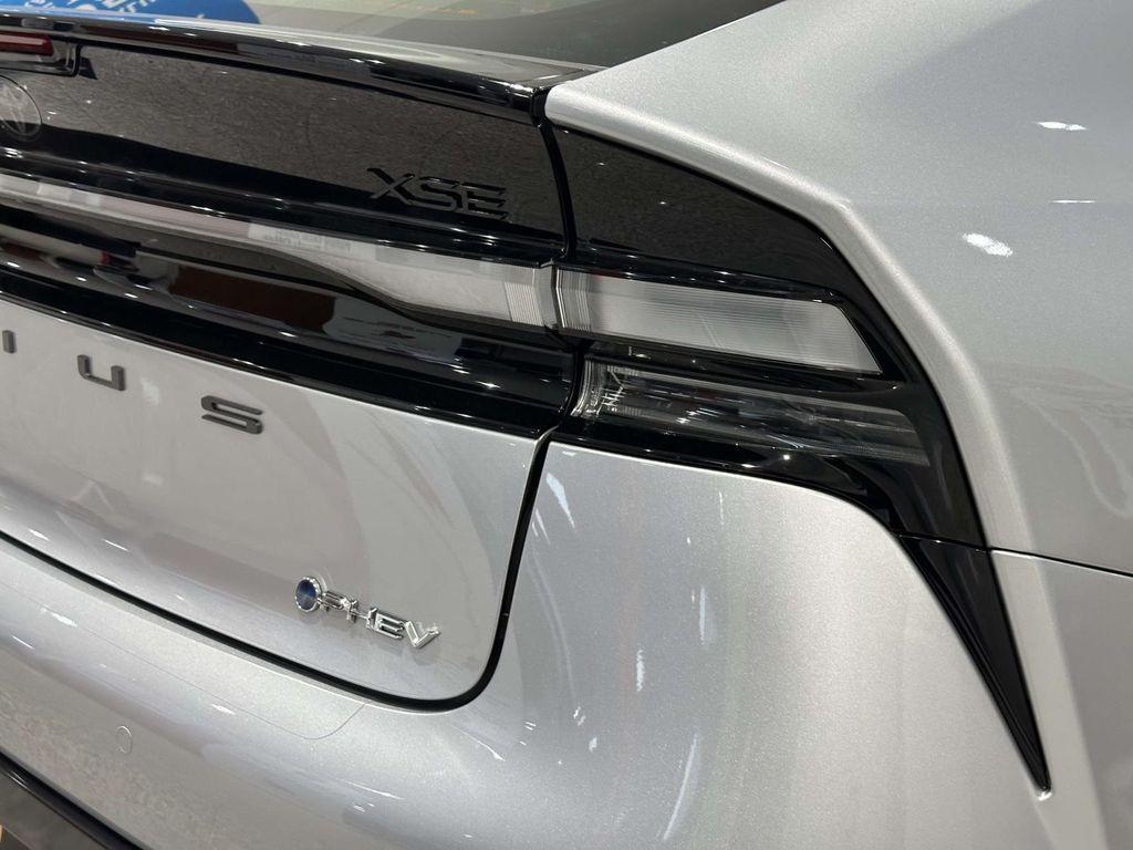 new 2025 Toyota Prius Plug-In Hybrid car, priced at $42,457