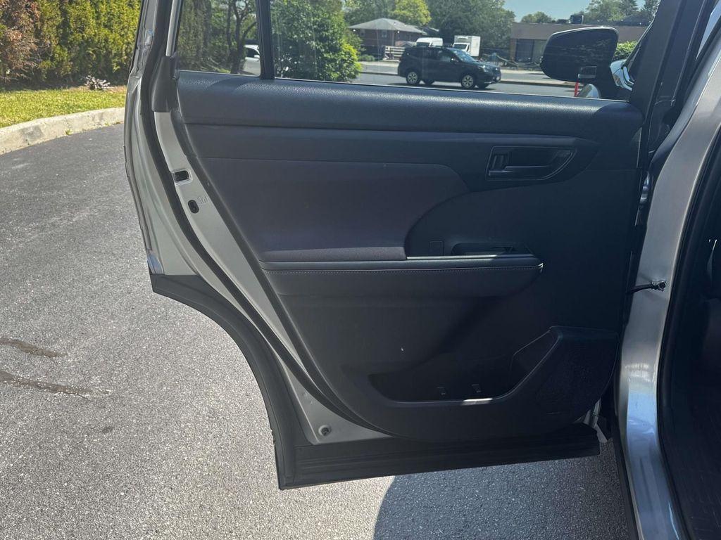 used 2024 Toyota Highlander car, priced at $37,763
