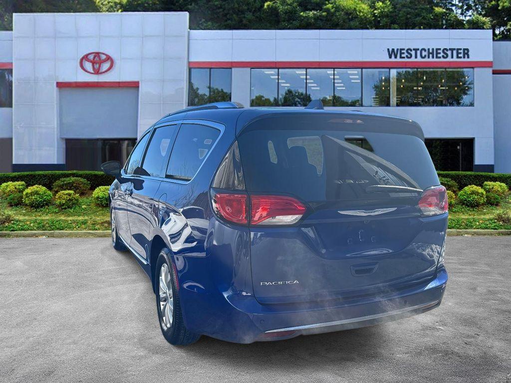 used 2019 Chrysler Pacifica car, priced at $12,588