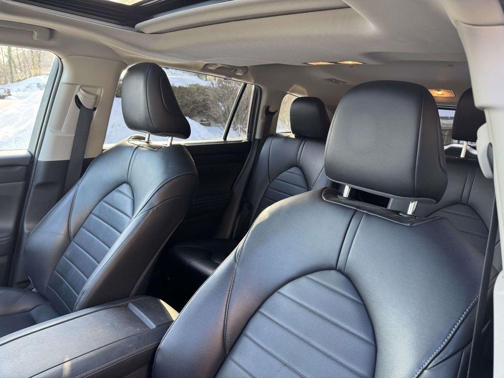 used 2022 Toyota Highlander car, priced at $30,888