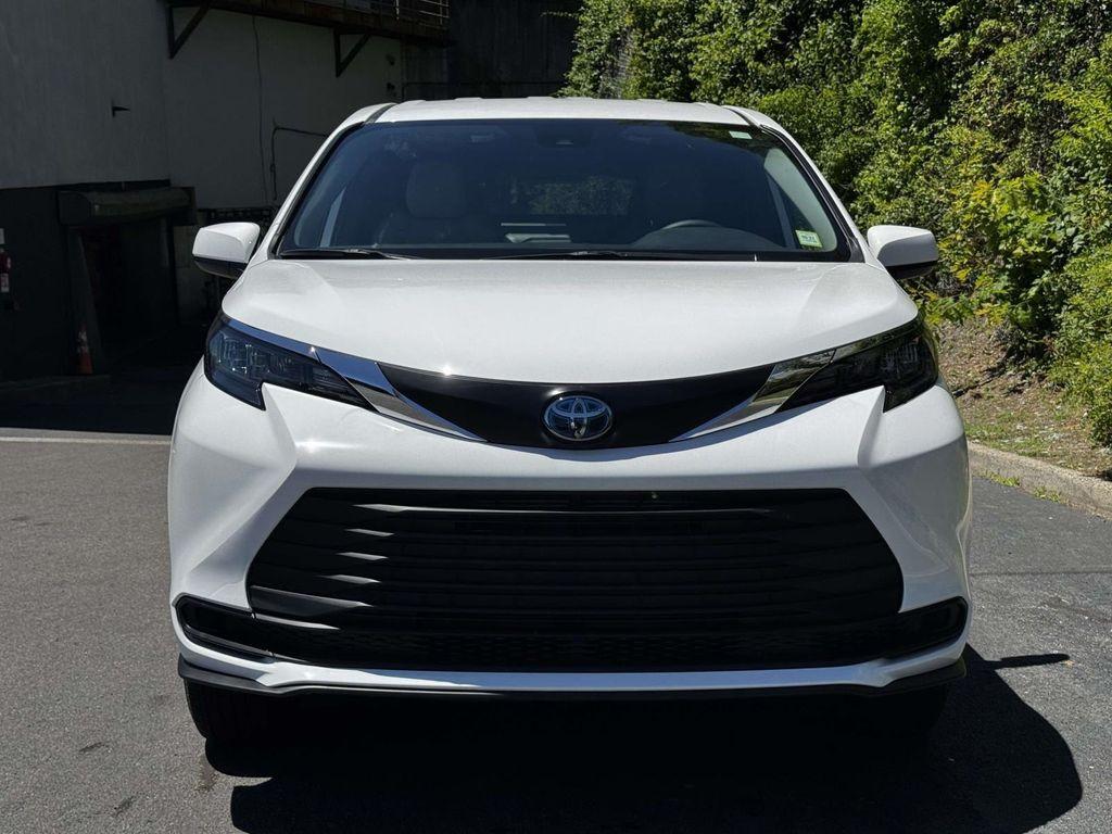 used 2025 Toyota Sienna car, priced at $72,163