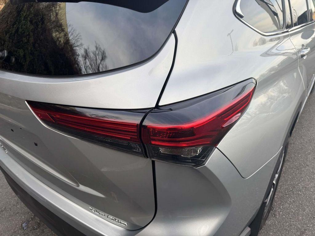 used 2022 Toyota Highlander car, priced at $30,988