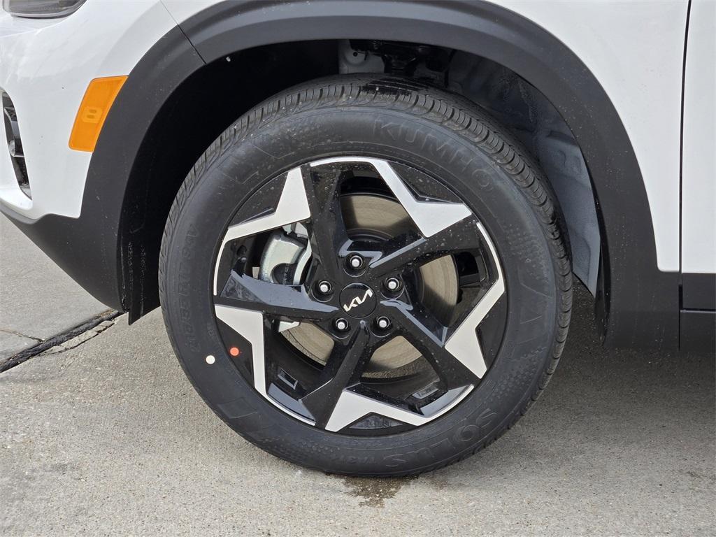 new 2026 Kia Seltos car, priced at $27,926