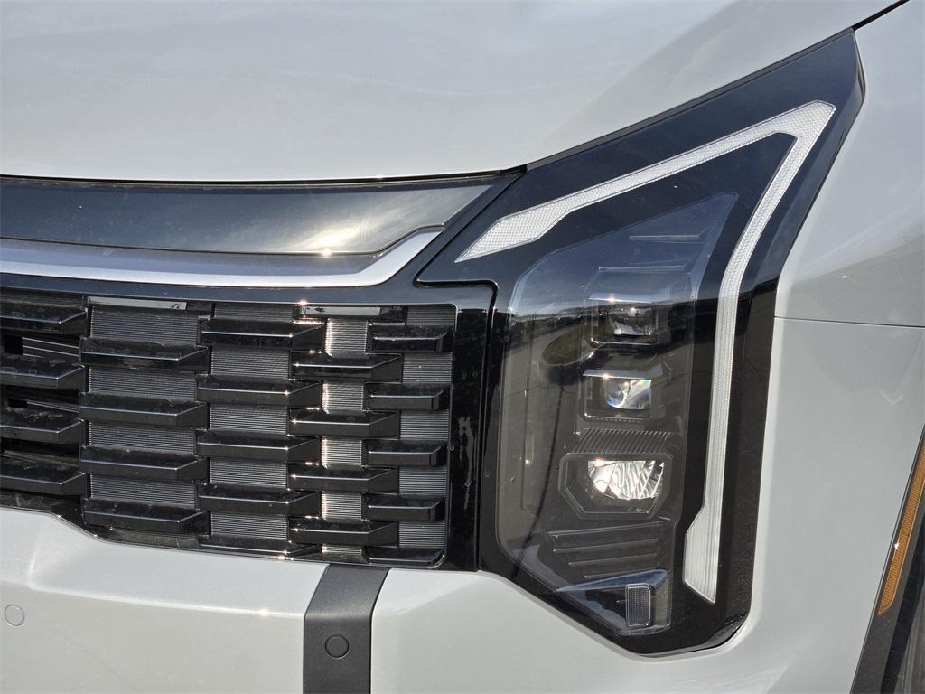 new 2026 Kia Sportage car, priced at $32,410