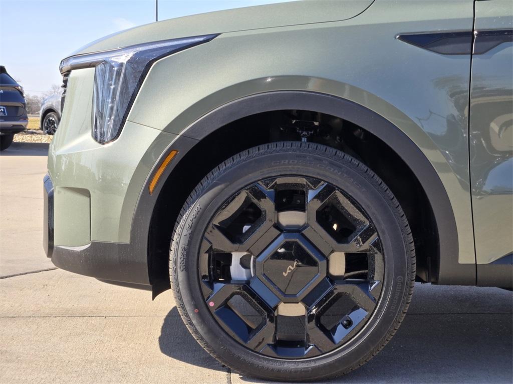 new 2026 Kia Sorento car, priced at $40,984