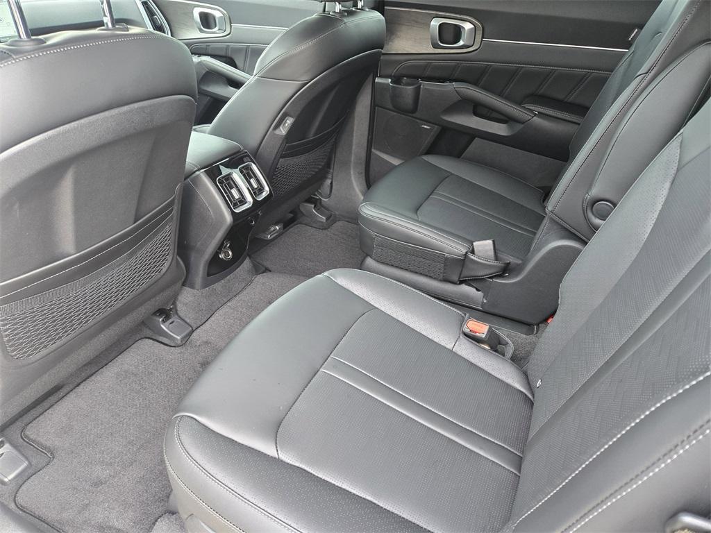 new 2026 Kia Sorento car, priced at $43,183