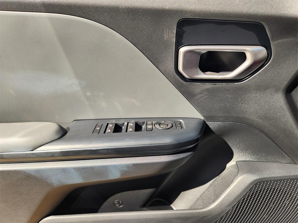 new 2025 Kia K4 car, priced at $23,332