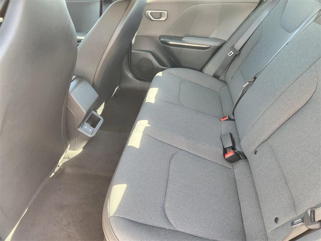 new 2025 Kia K4 car, priced at $23,332