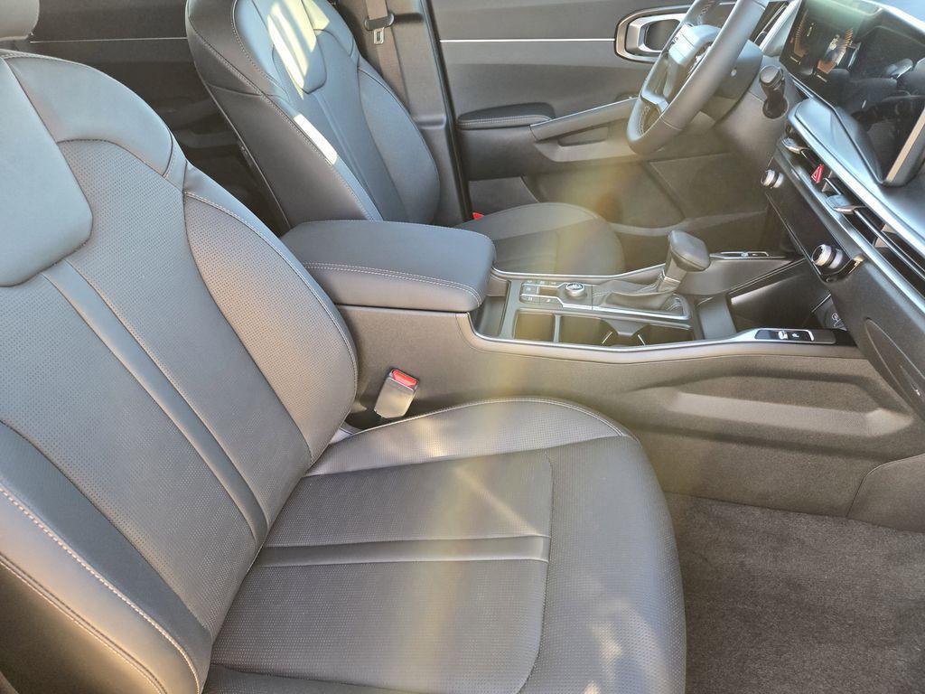 new 2026 Kia Sorento car, priced at $33,415
