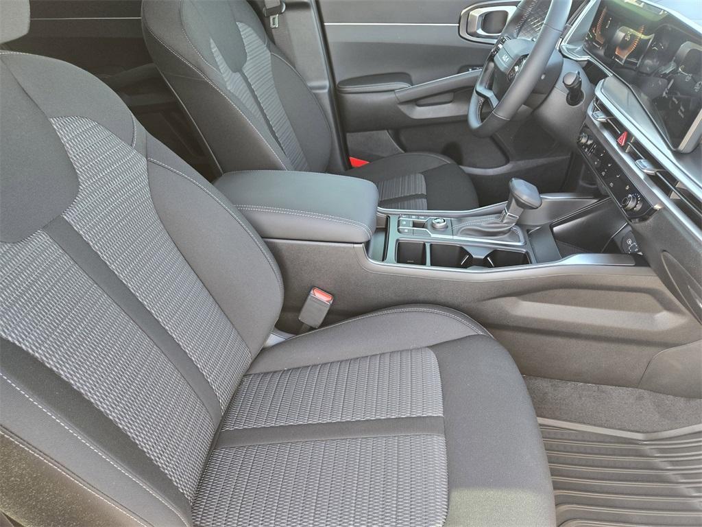 new 2026 Kia Sorento car, priced at $30,971