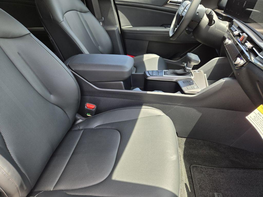 new 2026 Kia Sportage car, priced at $32,138