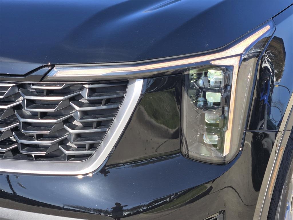 new 2026 Kia Sorento car, priced at $30,544