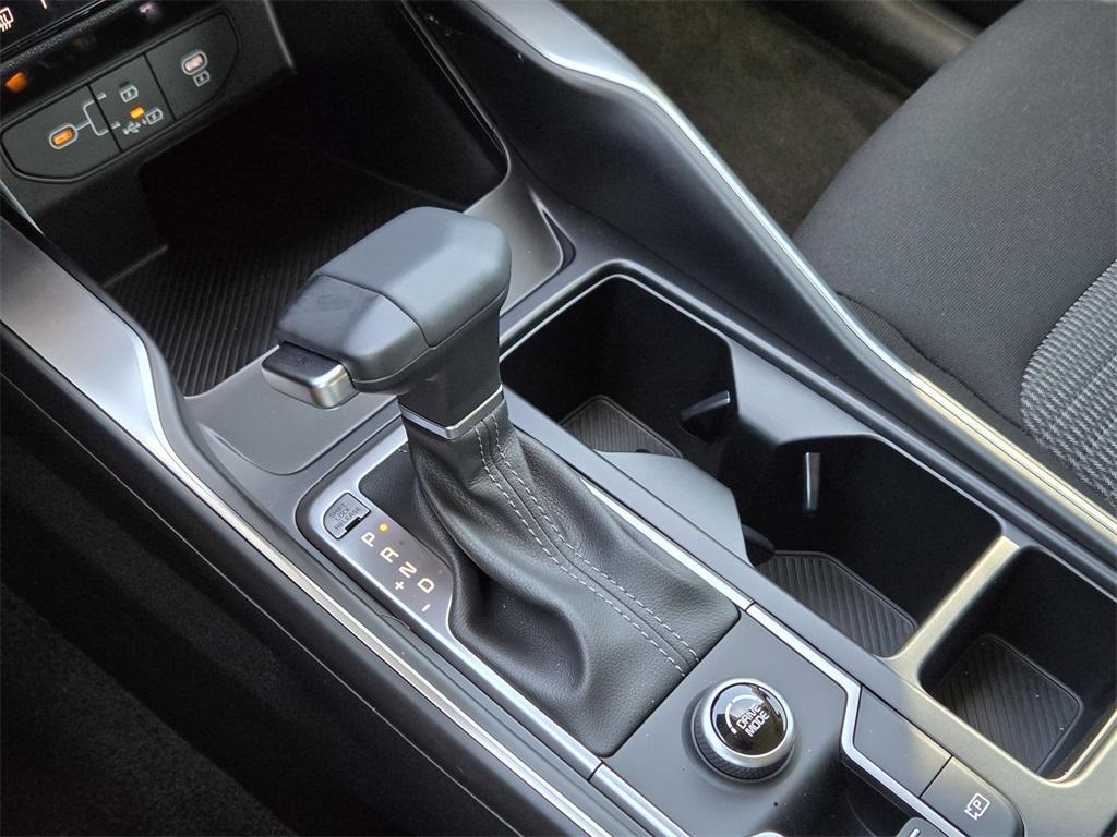 new 2026 Kia Sorento car, priced at $30,544