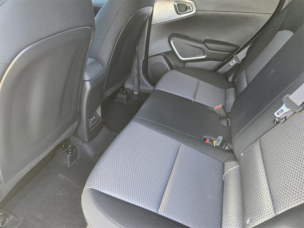 new 2025 Kia Soul car, priced at $21,664