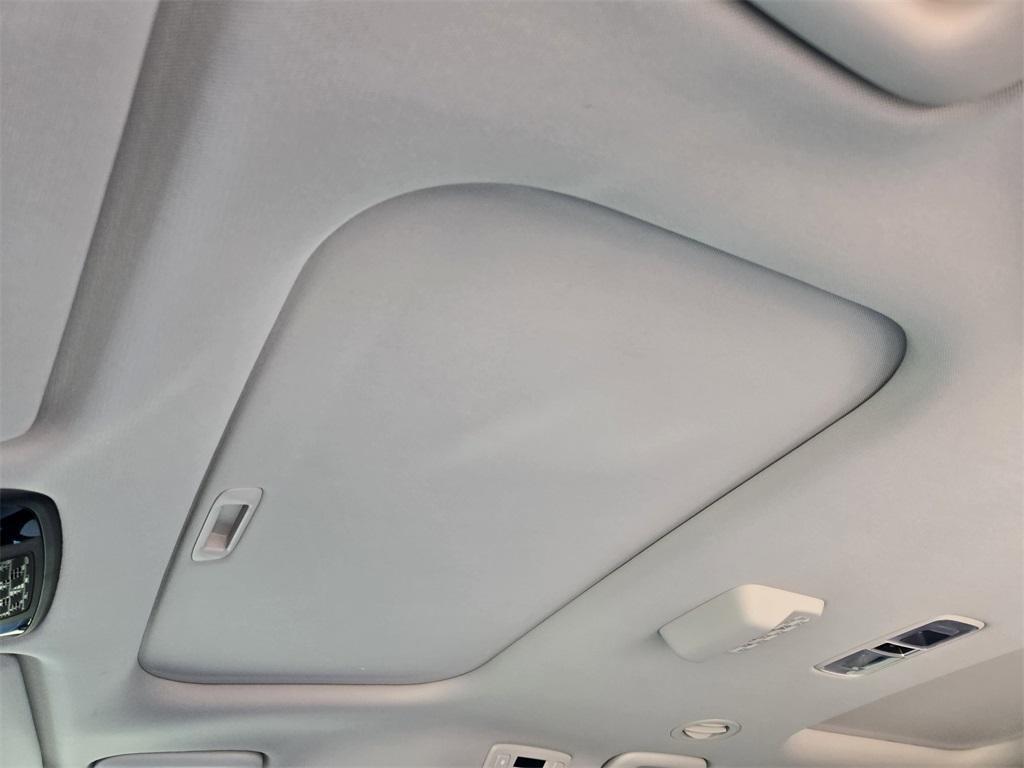 new 2026 Kia Carnival Hybrid car, priced at $53,275