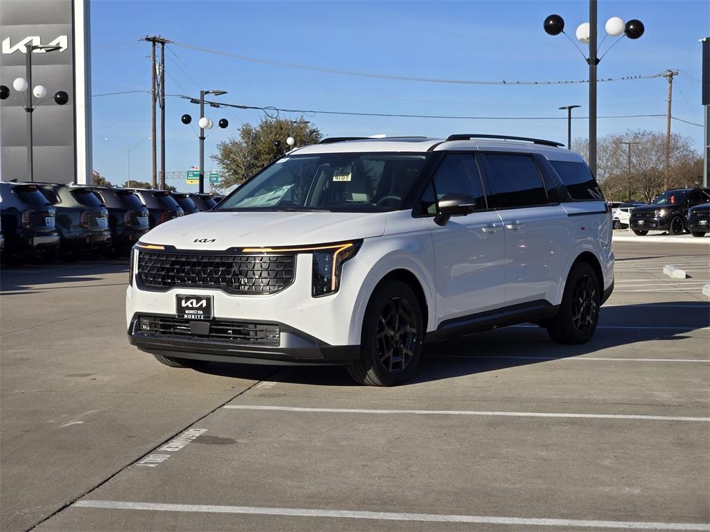 new 2026 Kia Carnival Hybrid car, priced at $53,275