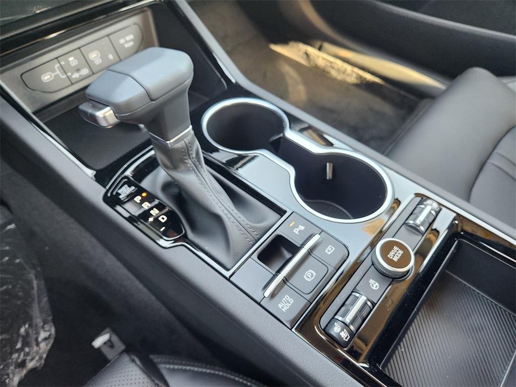 new 2026 Kia K5 car, priced at $34,891