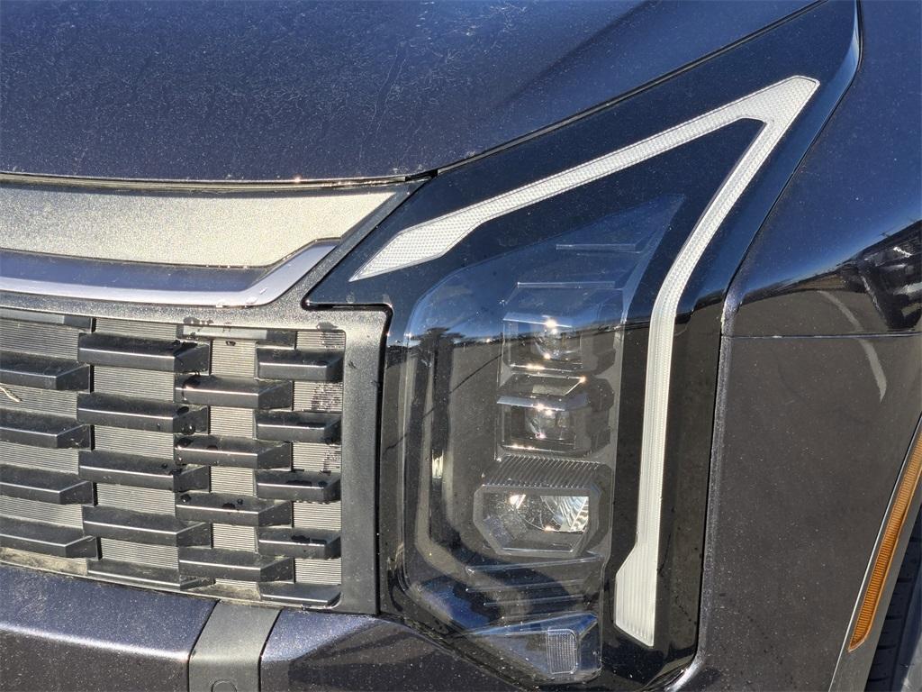 new 2026 Kia Sportage car, priced at $30,014