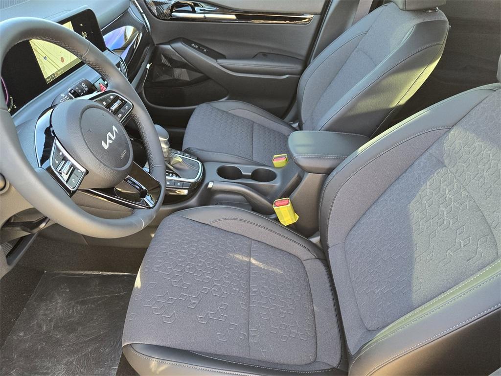 new 2026 Kia Seltos car, priced at $27,451