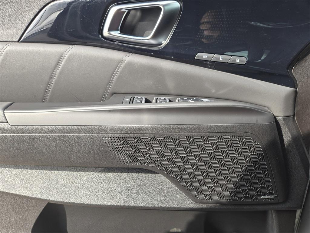 new 2026 Kia Carnival car, priced at $51,274