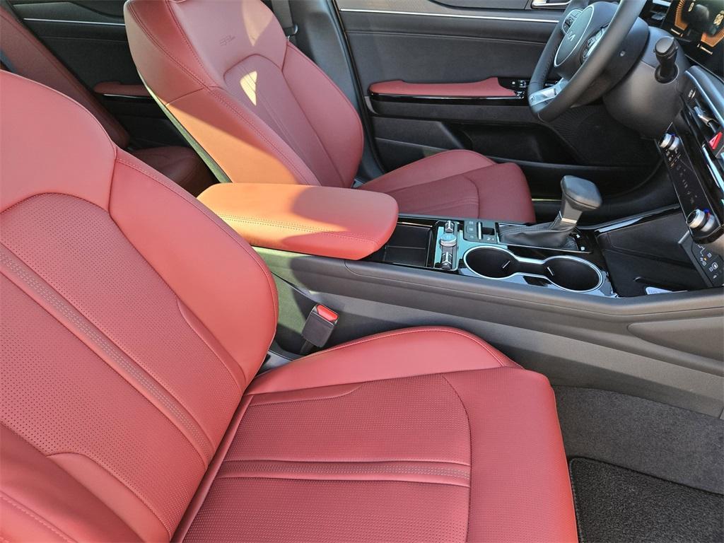 new 2026 Kia K5 car, priced at $31,781