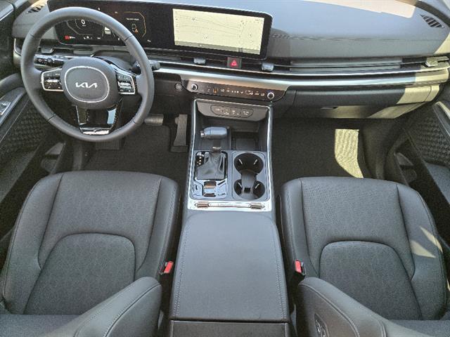 new 2026 Kia Carnival car, priced at $47,695