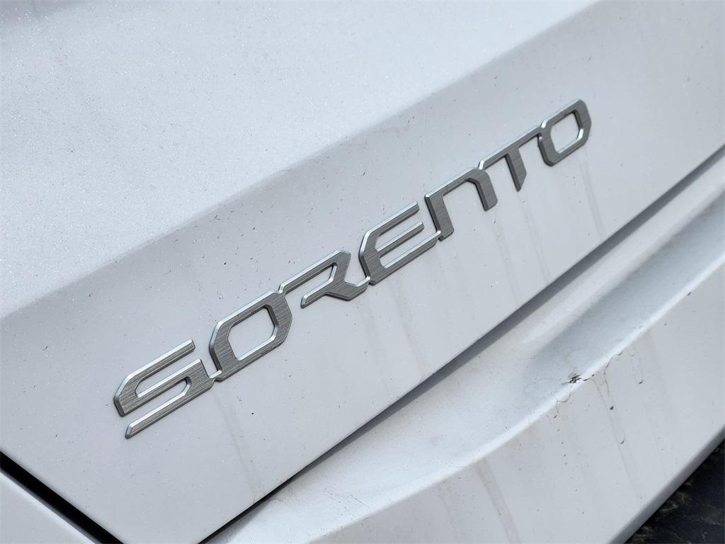 new 2026 Kia Sorento car, priced at $32,990
