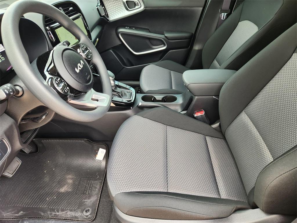 new 2025 Kia Soul car, priced at $21,400