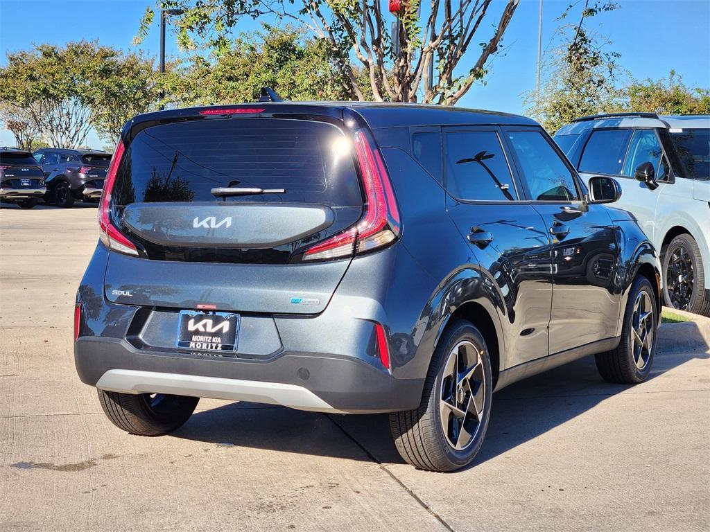 new 2025 Kia Soul car, priced at $22,988