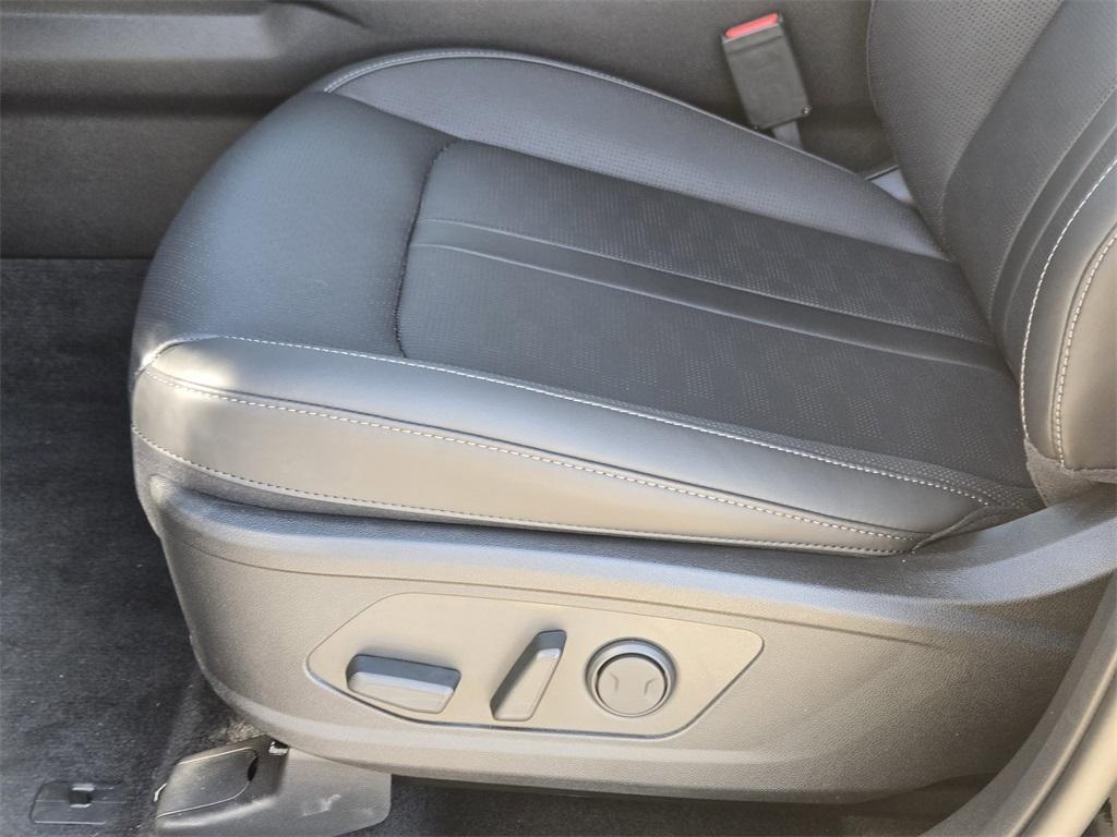 new 2026 Kia Sorento car, priced at $37,998