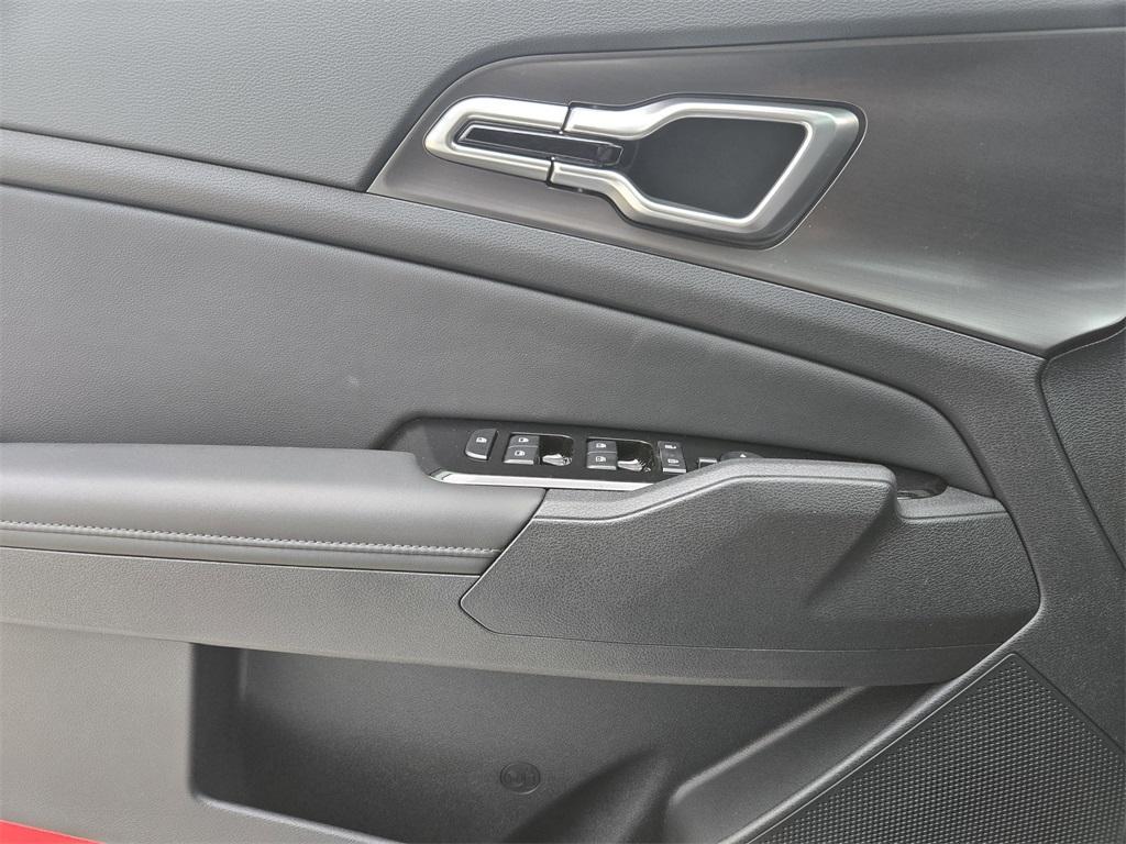 new 2025 Kia Sportage Hybrid car, priced at $32,867