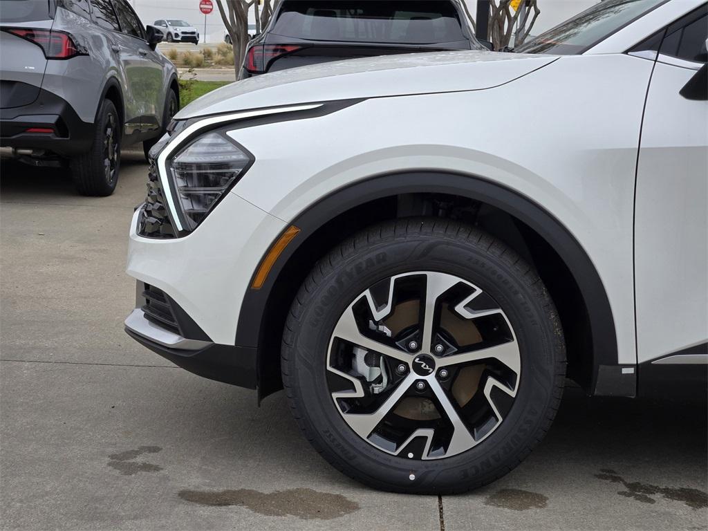 new 2025 Kia Sportage Hybrid car, priced at $32,867