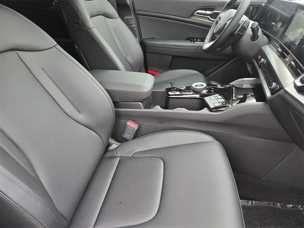new 2025 Kia Sportage Hybrid car, priced at $32,867