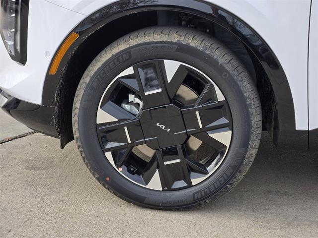 new 2026 Kia Sportage car, priced at $38,760