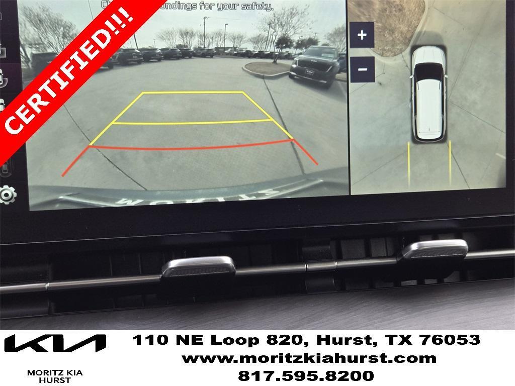 used 2023 Kia Carnival car, priced at $34,895