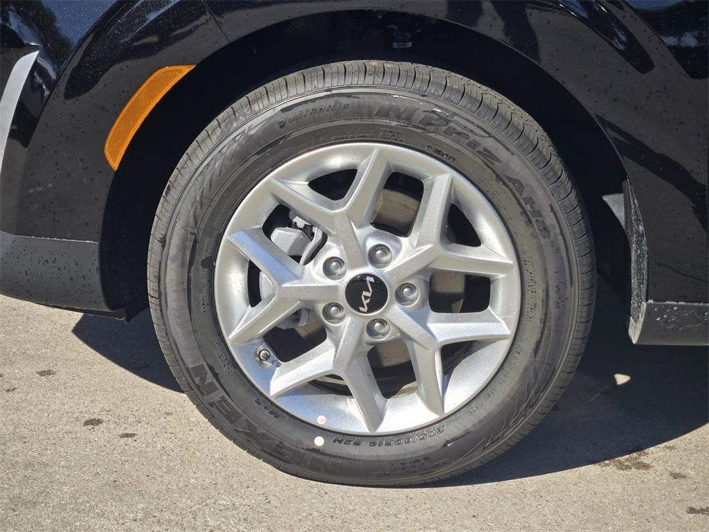 new 2025 Kia Soul car, priced at $21,714