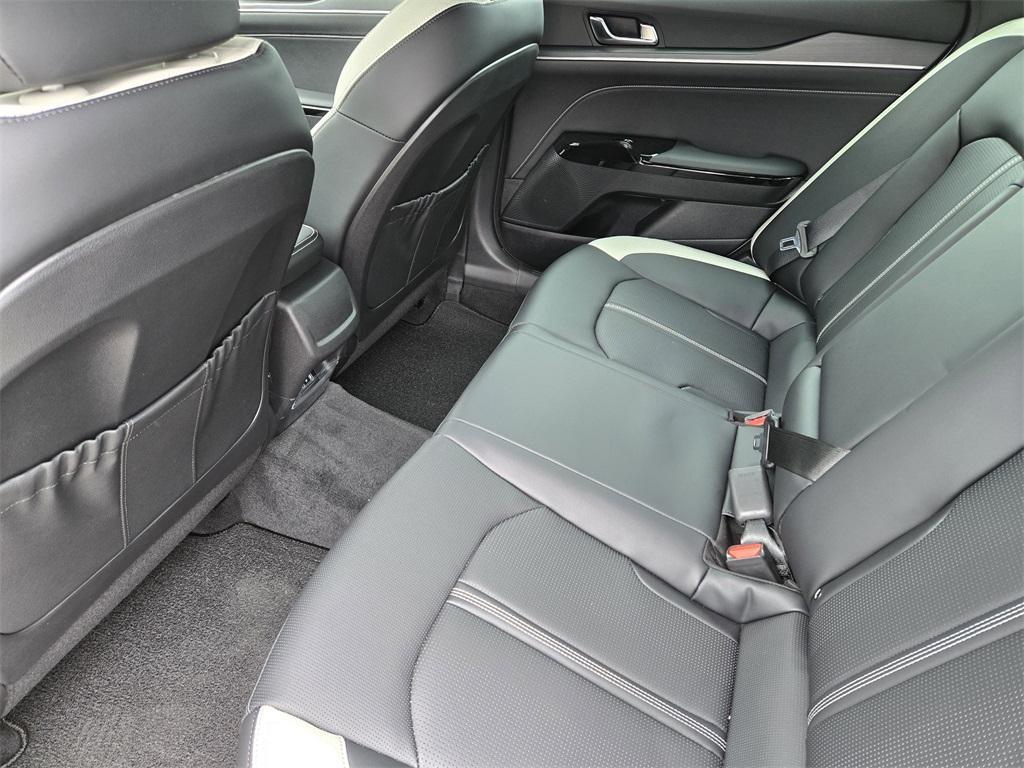 new 2026 Kia K5 car, priced at $29,194