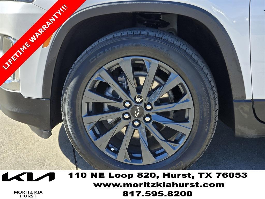 used 2022 Chevrolet Traverse car, priced at $28,000