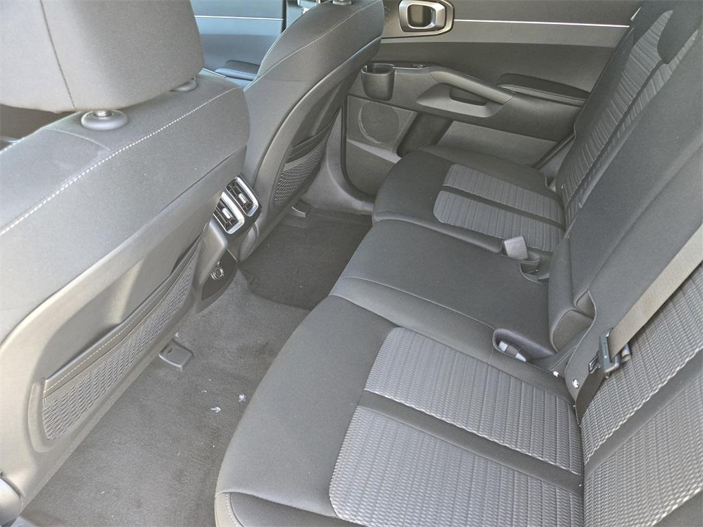new 2026 Kia Sorento car, priced at $31,115