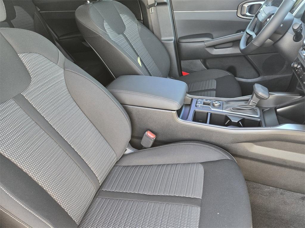 new 2026 Kia Sorento car, priced at $31,115