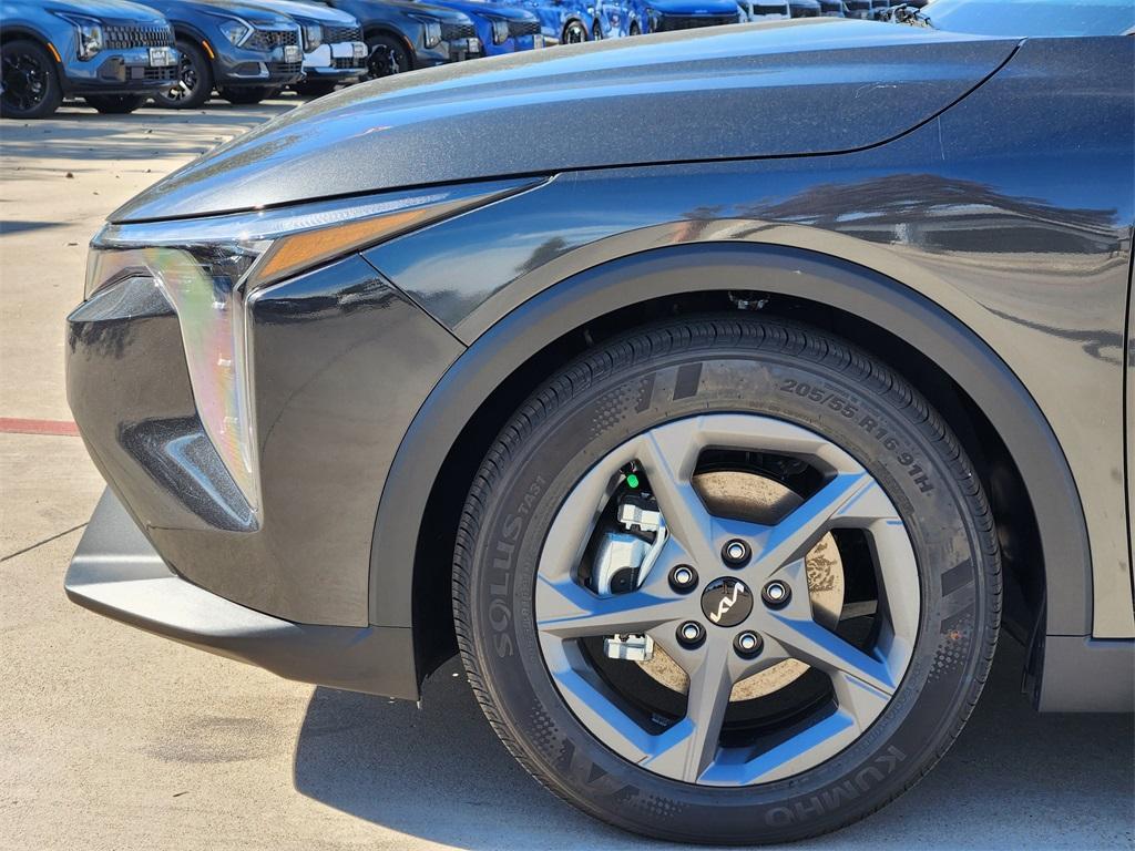 new 2025 Kia K4 car, priced at $22,976
